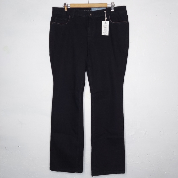 Sonoma Bootcut Jeans 16 Midrise Faux Leather Embroidered Pocket Demi Bootcut - Picture 2 of 6